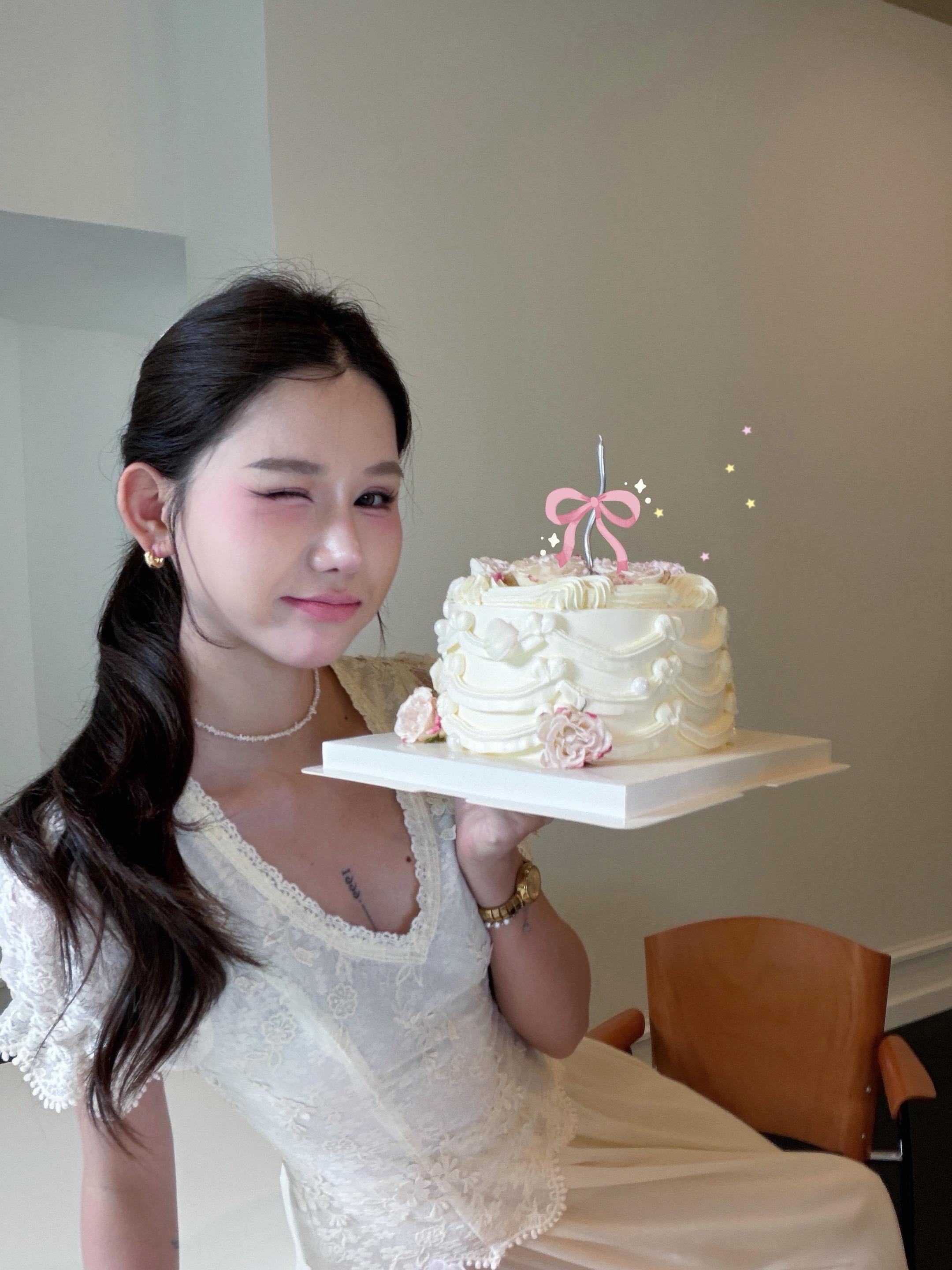 27岁！ 那又怎样才27岁！小时候想长大的年纪 比起莽撞热烈的17岁...
