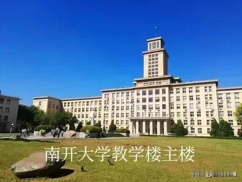 人生何其惶惶，岁月何其匆匆。感恩生命里，每一次遇见；感恩人生中，每一次挫折。投入