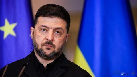 泽连斯基：乌克兰将与伙伴国共同为战后军人合同提供资金
 
12月16日，泽连斯基