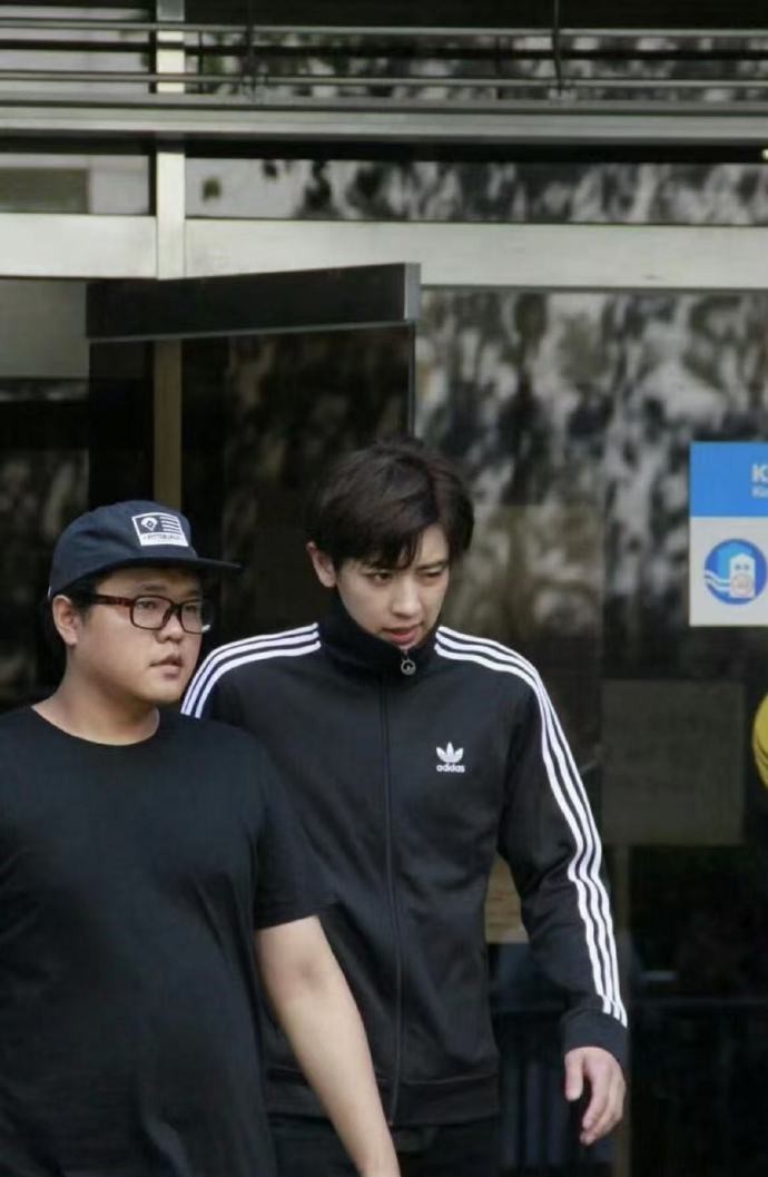 南韩颜霸 朴灿烈 