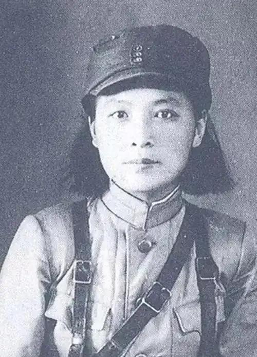 新中国成立后，她拒绝中央三次邀请，不想出任要职，这是为何？那是1977年，北京刚