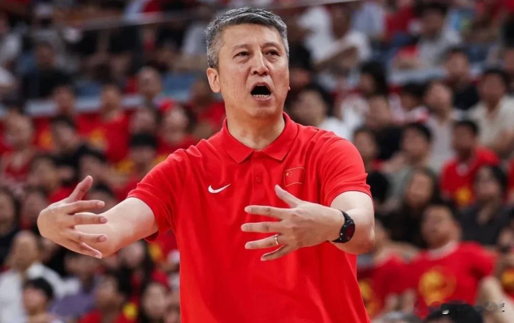 中国男篮晋级对决卡塔尔！立刻征召6大王牌！郭士强庞峥麟摊牌

2027世预赛第一