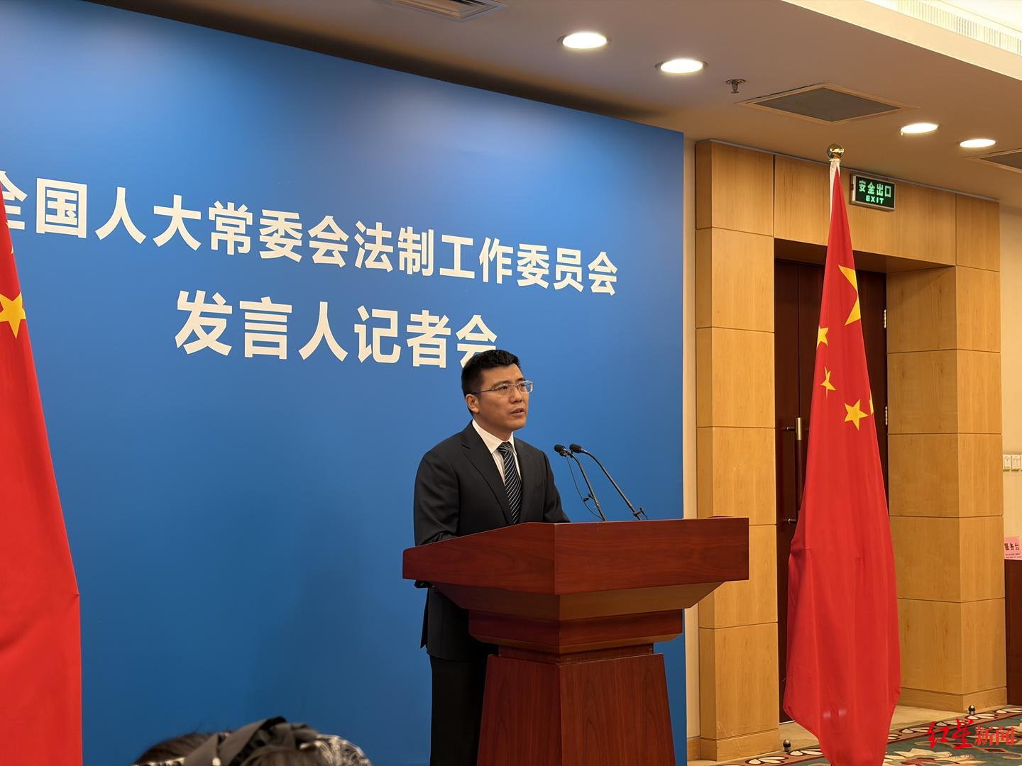 民用航空法(修订)将三审 拟增加无人驾驶航空器适航审定内容