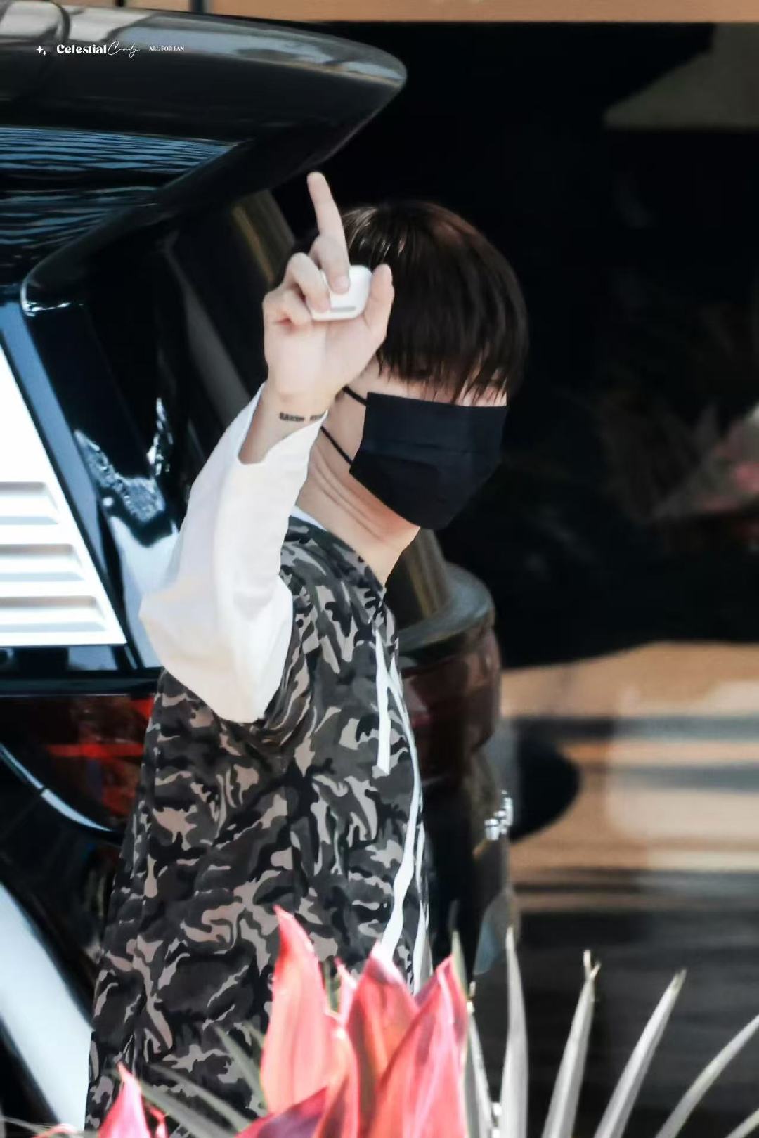 范丞丞进组死期将至 哇！范丞丞结束跑男要进组《死期将至》了～期待新电影吧！！！范