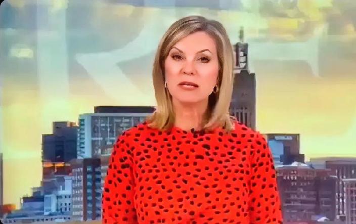 亚裔基督徒难民，被美国国家蒙面警察（ICE）拘留。
这位因宗教迫害而获得庇护的基