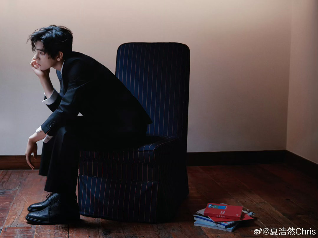小说妹看完这段吓晕了 上学的时候最怕的就是偷偷看的小说被当众曝光，段启言这波直接