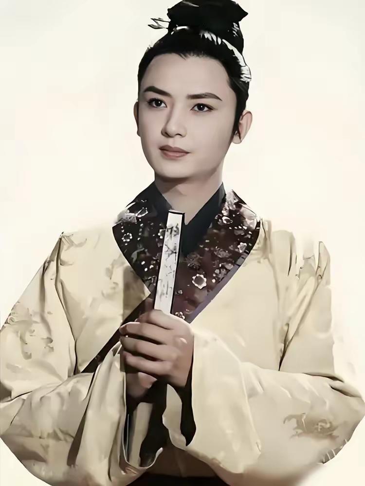 这个柳湘莲和林黛玉一样
前无古人后无来者[泪奔]