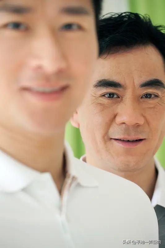 为什么很多人都习惯性的把最坏的脾气给了自己最亲近的人，

难道真的是由于亲人之间