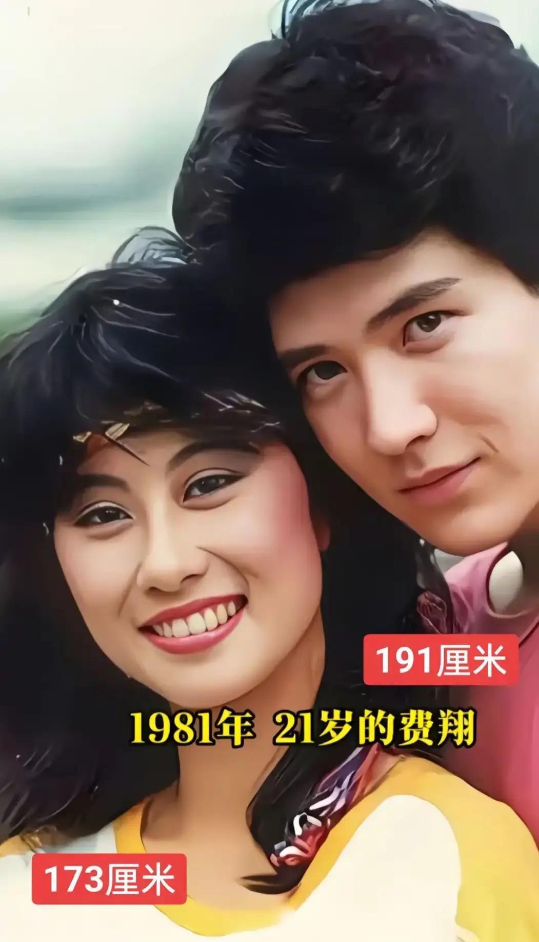 40年没唱，她一开口费翔红了眼
 
那晚跨年，镜头扫到叶倩文，59岁的她一句“我