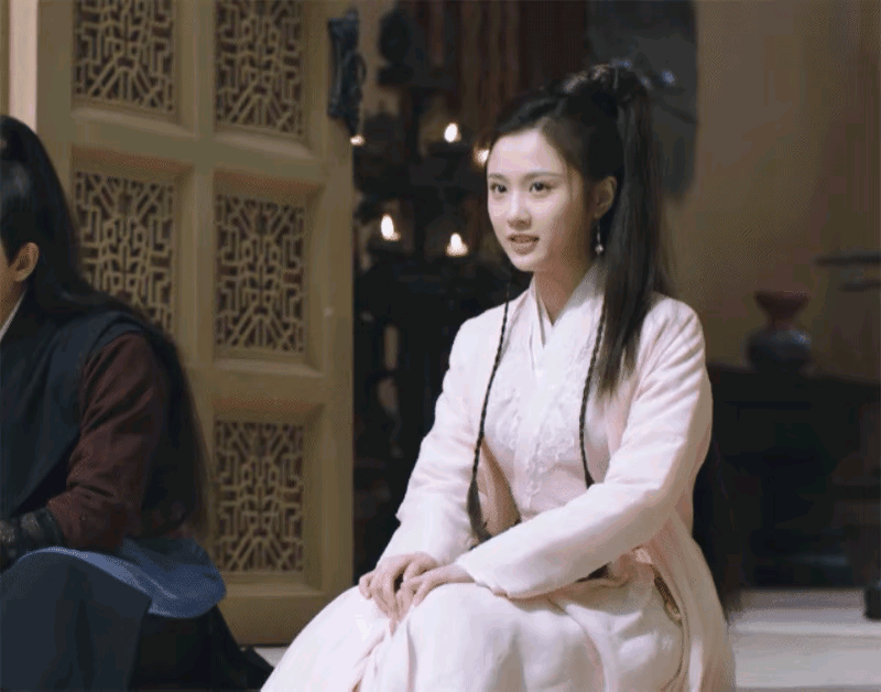 发张慧雯不会有什么热度和流量，但我仍会坚持发。
只希望流量决定文艺走向的时代，原