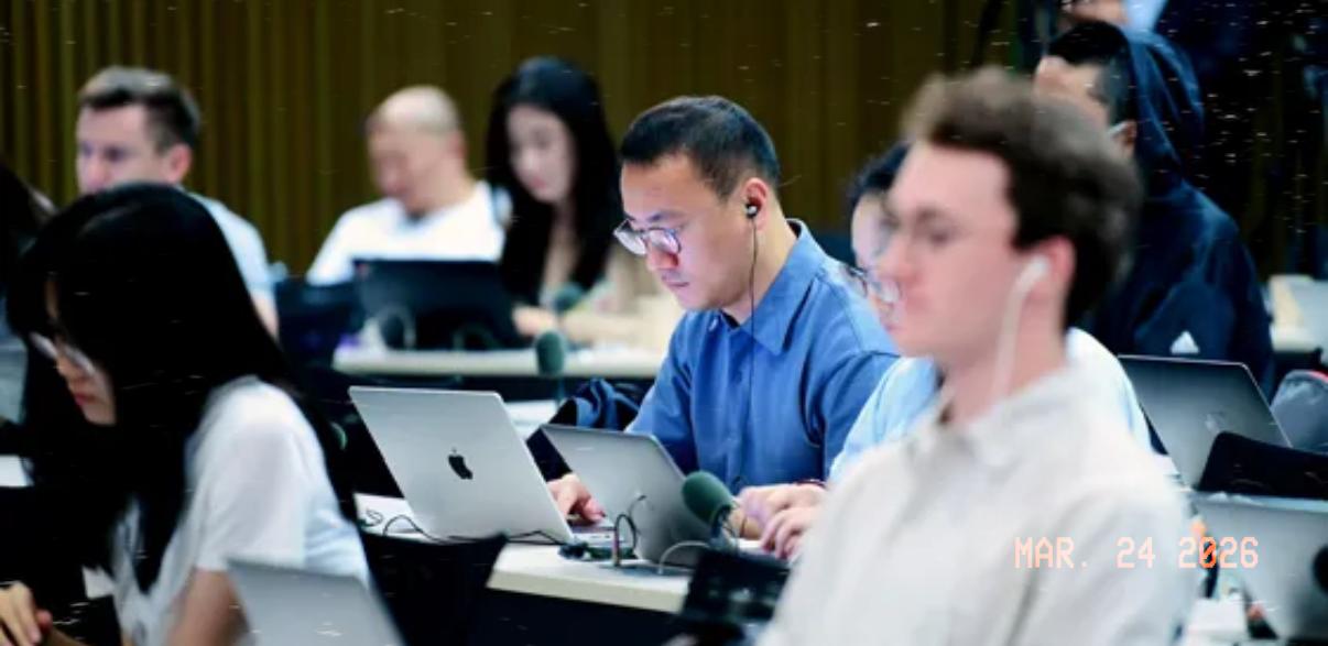 中方回应高市早苗要求对话，台下日本记者听完呆若木鸡！

高市早苗在华盛顿的白宫记