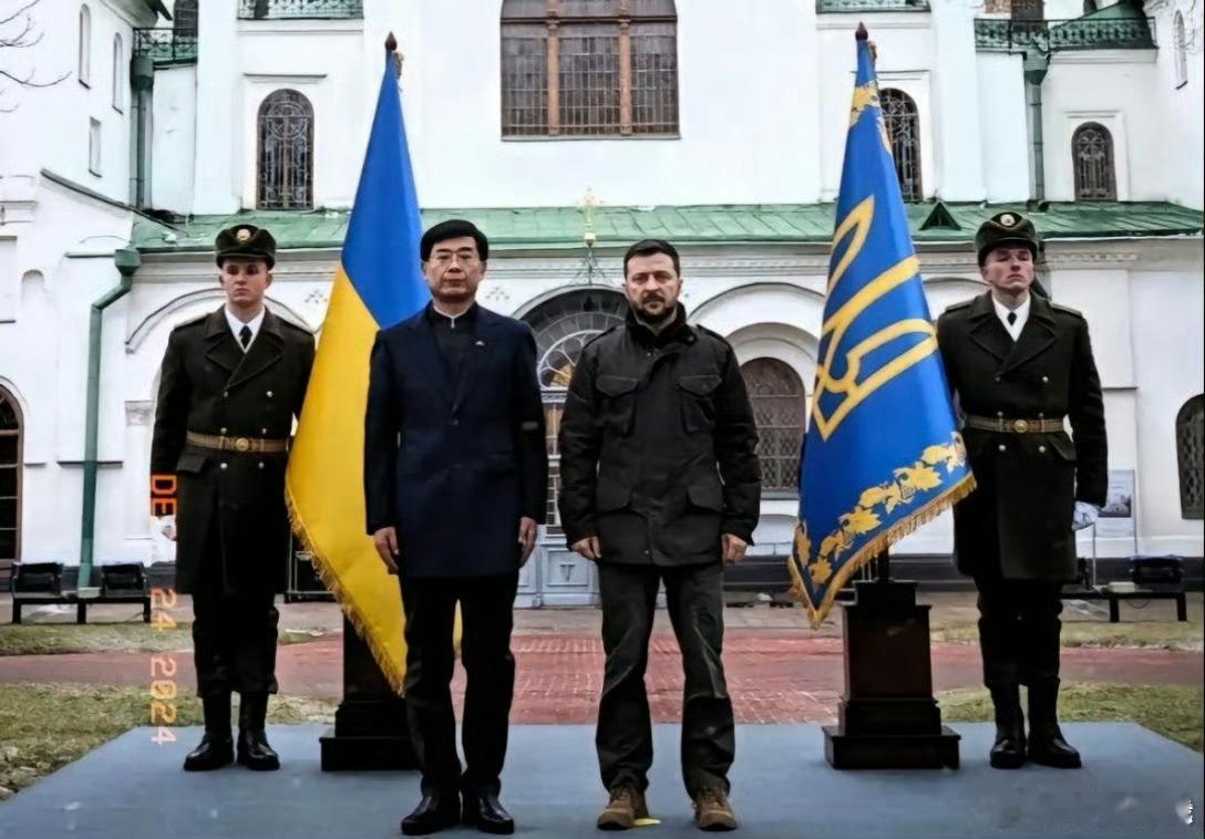 驻乌克兰大使马升琨递交国书并声明尊重乌克兰领土完整。 烽火问鼎计划  关注俄乌局