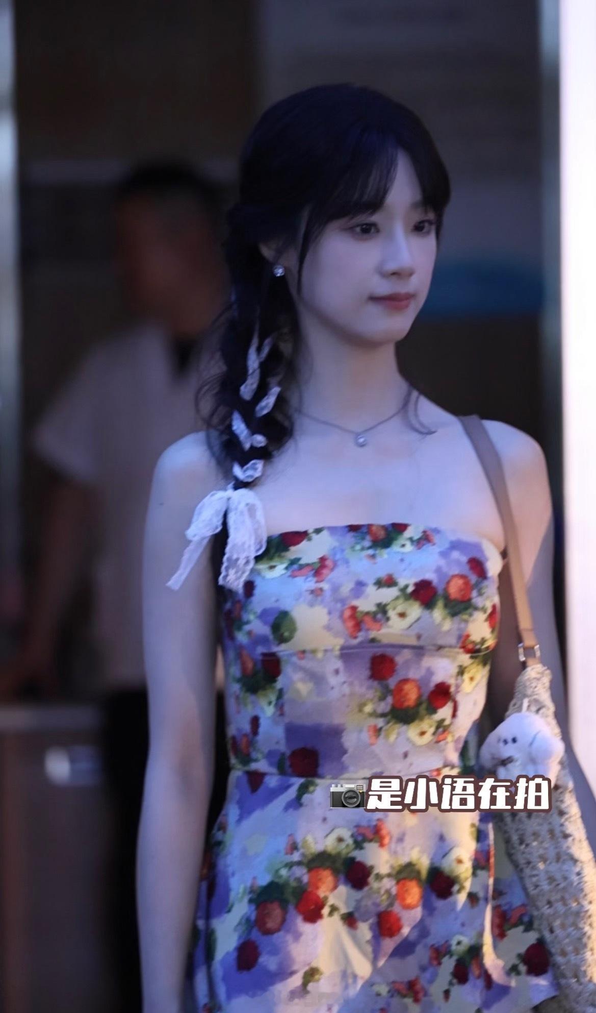 王小亿 《太子爷的恶毒女友重生了》路透2p好漂亮 