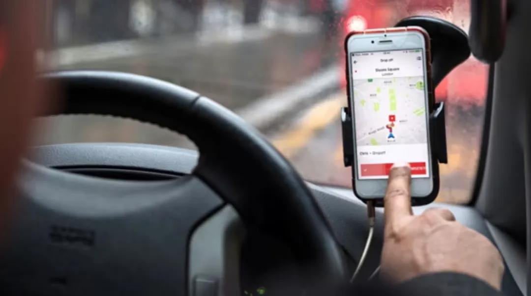 今年6月起网约车司机 24 小时内累计驾驶超 8 小时，将属于疲劳驾驶。这对于很