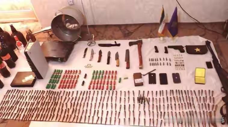 伊朗内忧外患，在奋力抵抗外侵的同时，还要整顿内乱，不停的查获武装弹药！