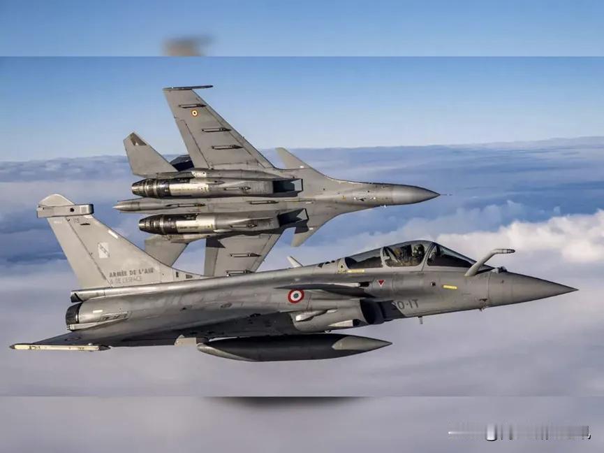 《经济时报》《印度快报》新德里电视台2月12日报道，印度国防采购委员会（DAC）