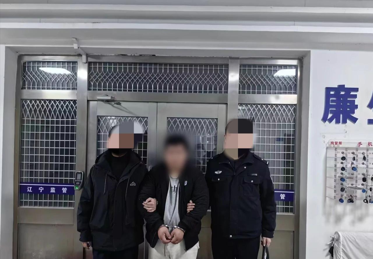 这胆子够大的！辽宁锦州，男子看到金价上涨，就想着要不要把家里的100克的金子卖掉