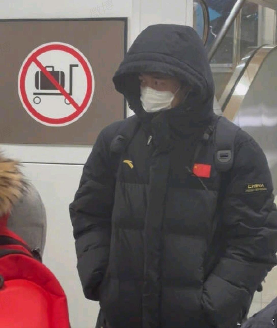潘展乐真去新疆了  曾经潘展乐说最想去的地方是新疆。这次 奥运天团来新疆了 ，潘