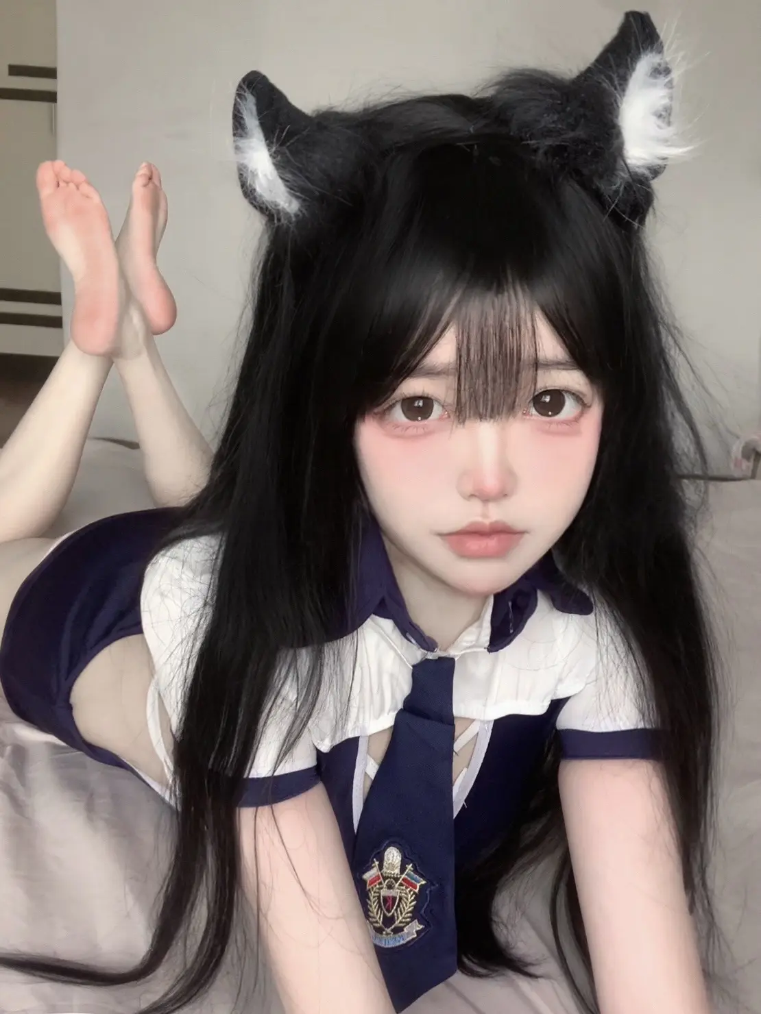 怎么 你的一厢情愿也要我负责吗