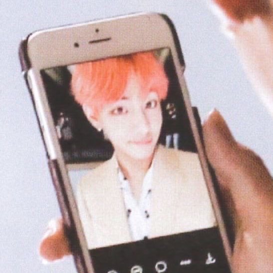 大眼火狐🦊—这张高清好想看ㅠㅠ 