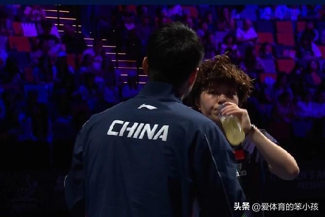 澳门乒乓世界杯的赛场上，这个比赛日有四场国乒女将参加的16进8争夺战上演。其中较