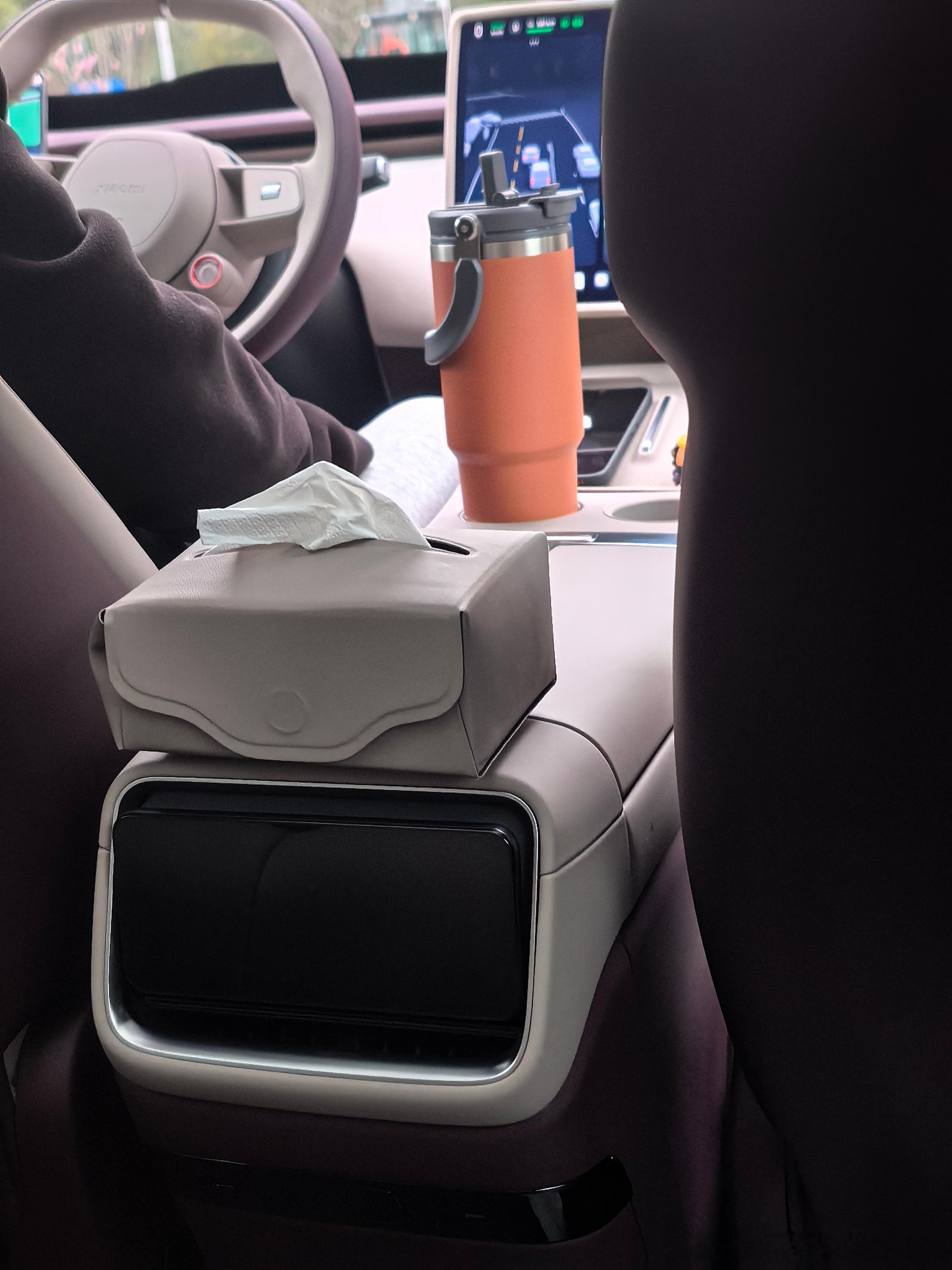 打车也能打到YU7了，而且挂在曹操出行下面这个比较有节目效果