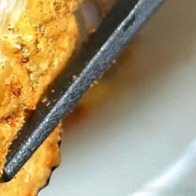 杏鲍菇虾滑！这样做比肉还好吃（附教程巨巨巨鲜美的烤杏鲍菇虾滑外面的杏鲍菇有点脆脆