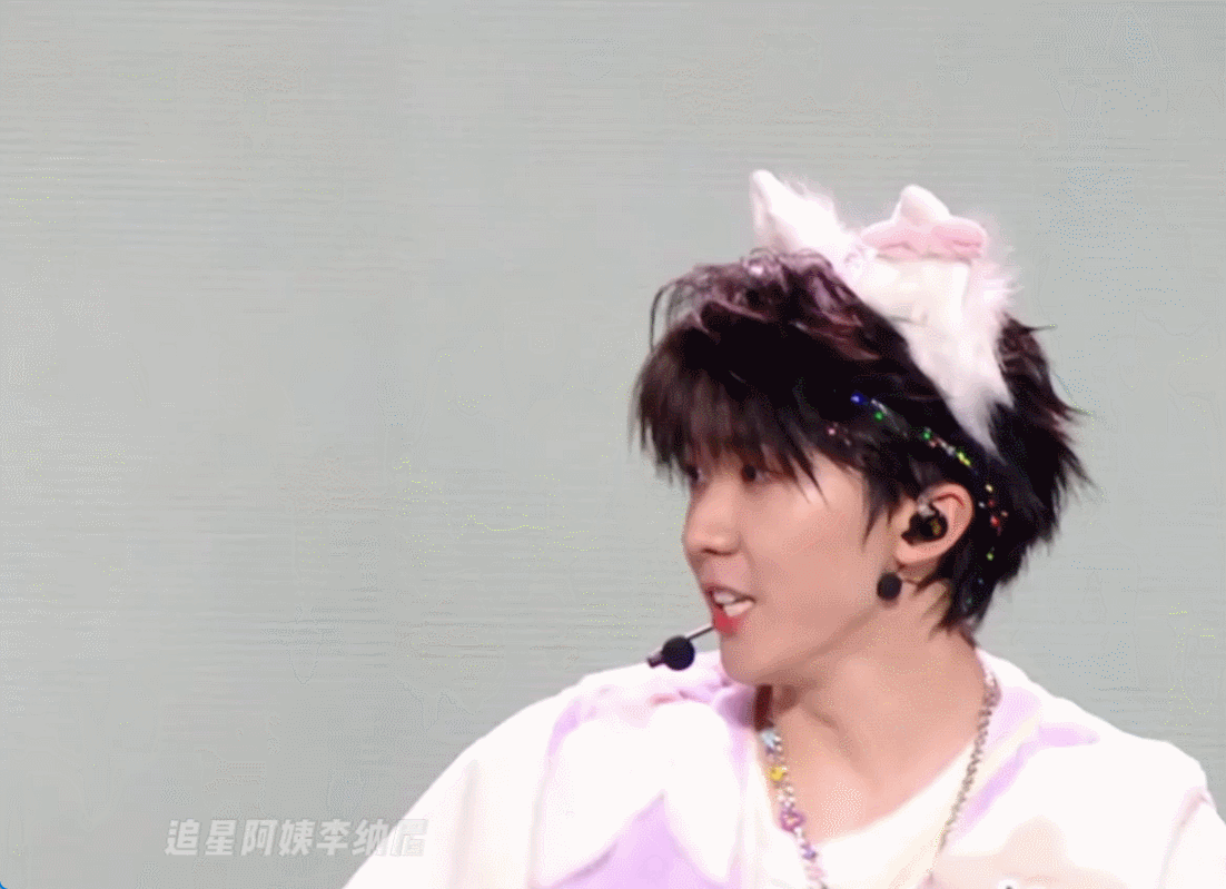 伟大的动物塑。。。。。。好可爱的七个饱饱🤲#时代少年团演唱会# ​​​