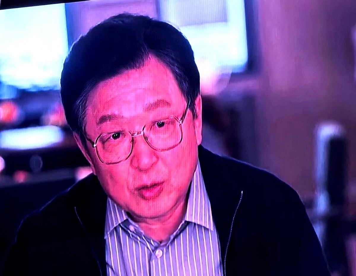 “我妈看完《四喜》直接关机，说‘这演的是我？’”

豆瓣短评里，这条点赞破万。