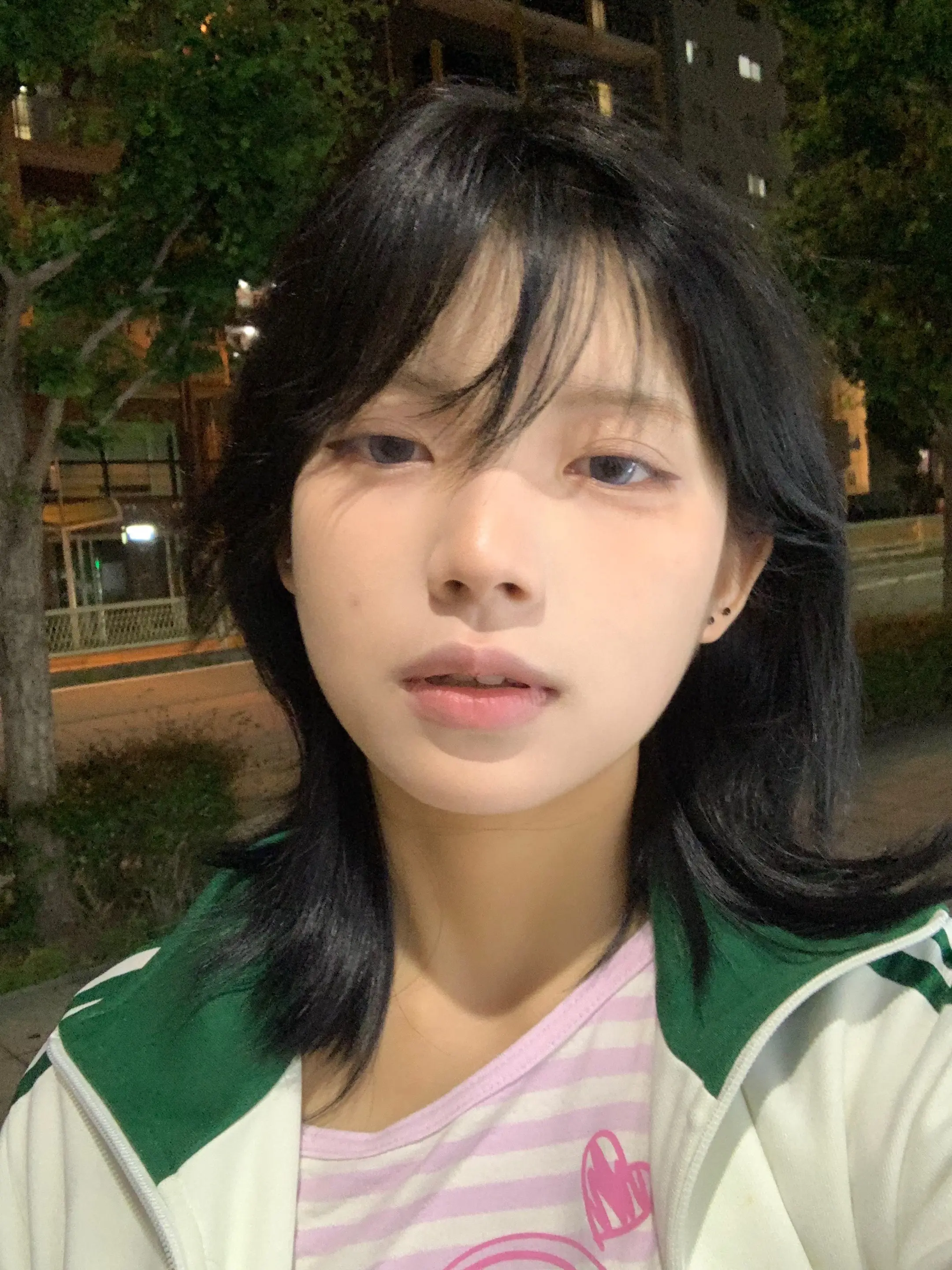 我对普通的人类没有兴趣。