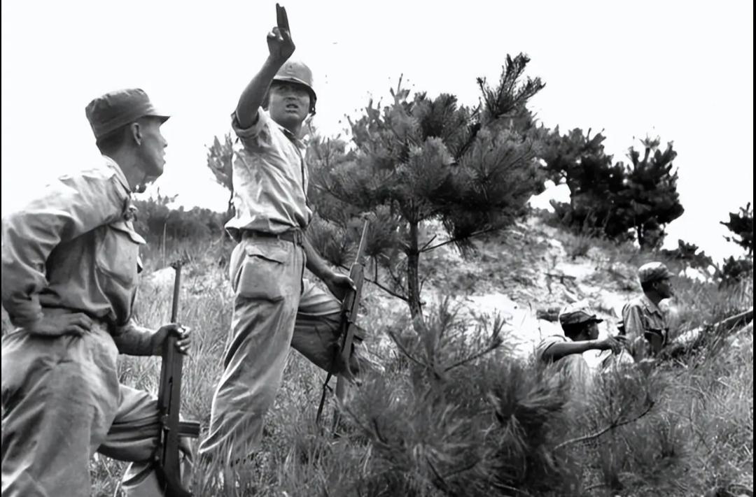 韩军在朝鲜战争里给世人留下的印象，说白了就是“跑得快”。从鸭绿江边到三八线，从上