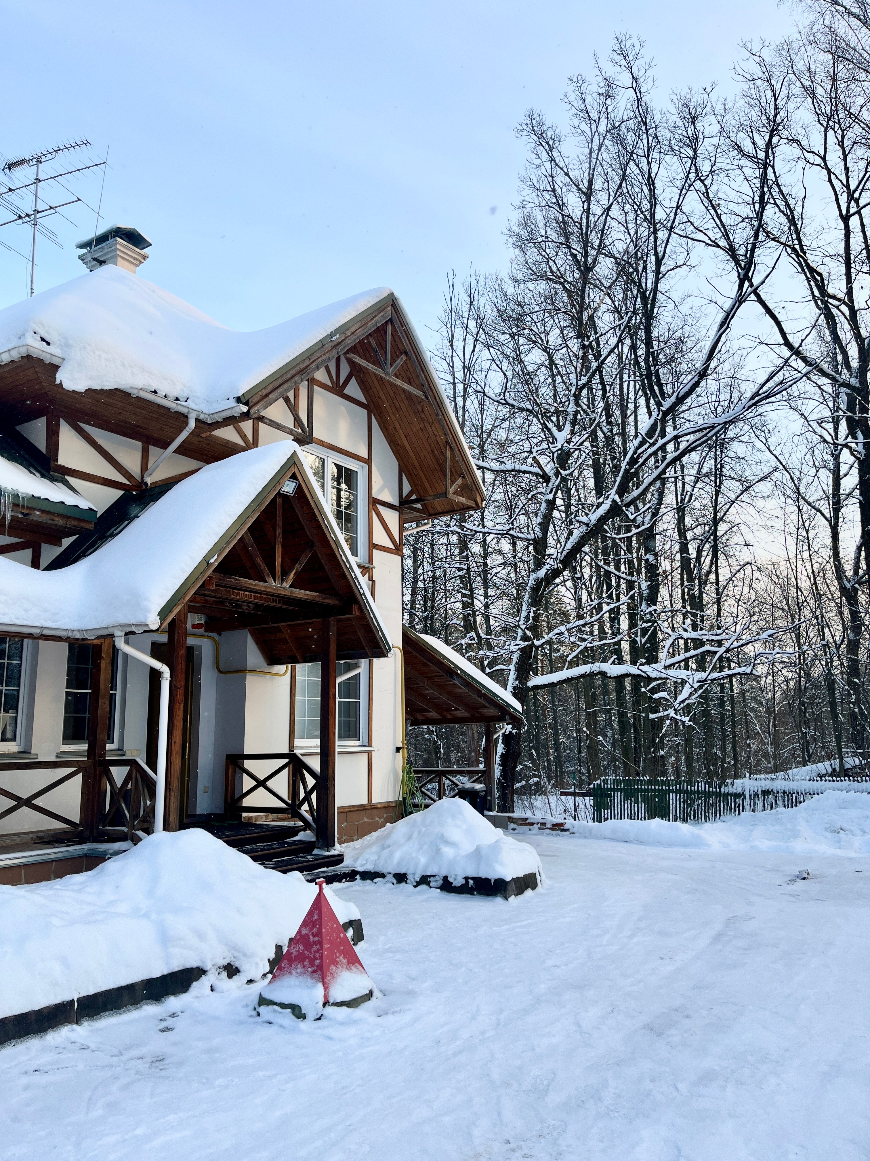 𝑆𝑛𝑜𝑤𝑦 𝐷𝑎𝑦❄️冰雪童话世界⛄️ ☃︎ *･ﾟ  ​​​