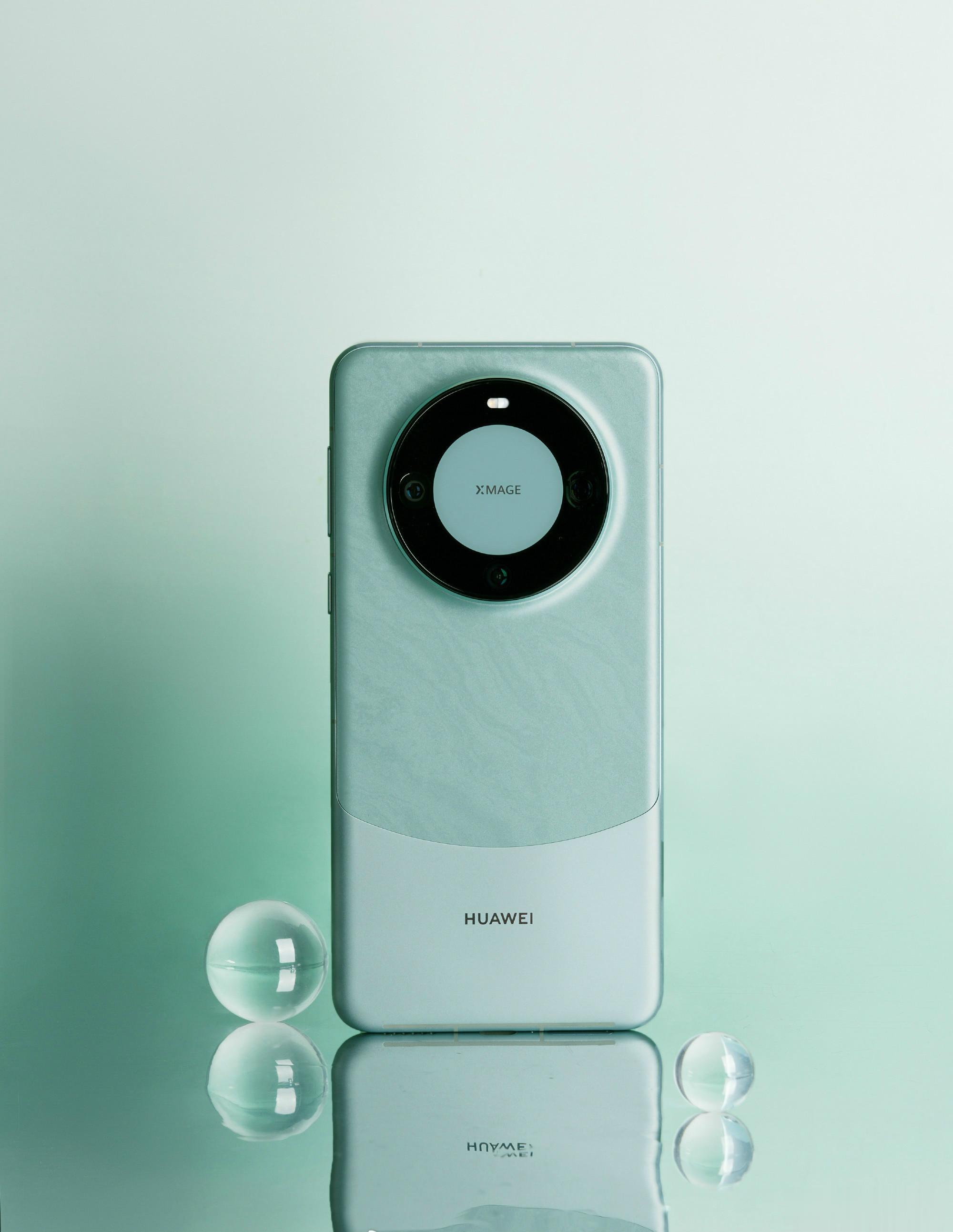 #Mate60深度评测# 从第一波预售到现在，很多人已经拿到了华为Mate60手