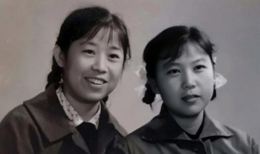 1973年，张文才在老乡陈祖辉家喝醉了，陈祖辉女儿陈婷婷扶他进屋休息。不料，张文