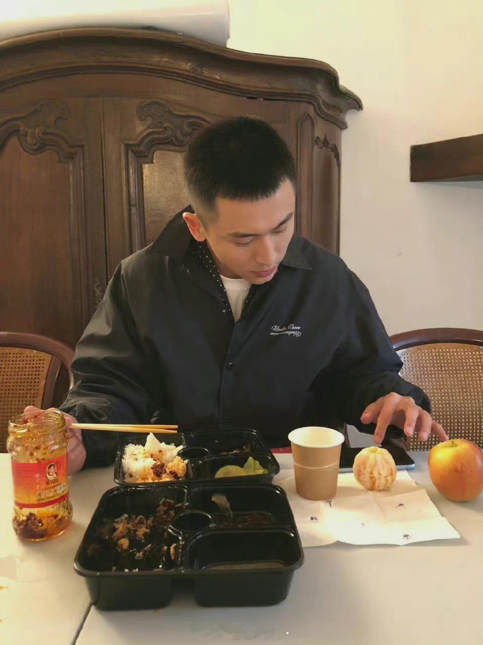 本周我完成了连续7天铁粉打卡，与的铁粉值额外增加1分！ ​​​