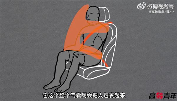 鸿蒙智行首款MPV 智界V9实车首曝：前后灯点亮辨识度超强