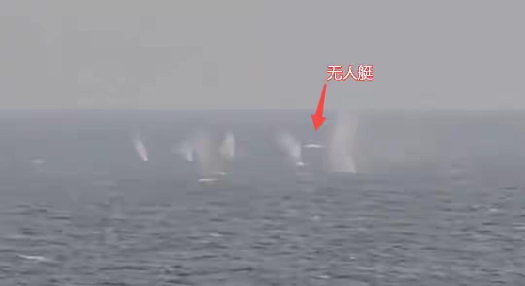 中国要好好学习俄罗斯经验，防范无人艇袭击
中俄“海上联合-2026”海军联合演习