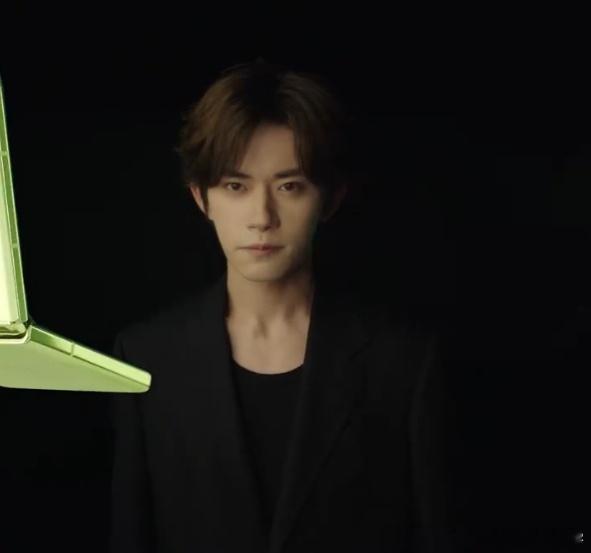 #易烊千玺发来摩斯密码# ​​​2424 ​​​