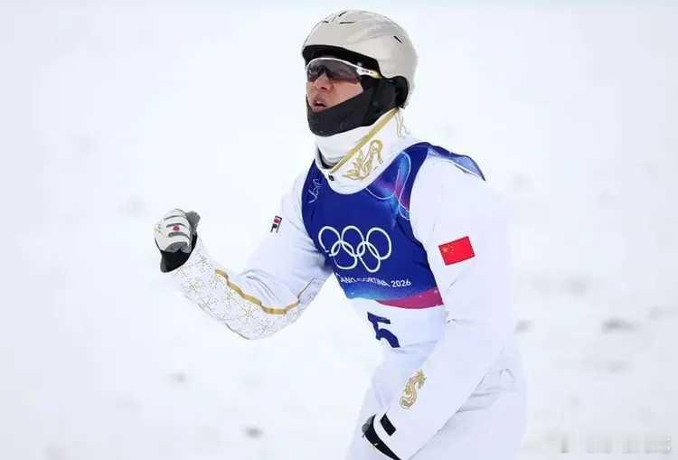 北京时间2月21日凌晨，米兰冬奥会结束第14个比赛日的争夺！中国队在这个比赛日继