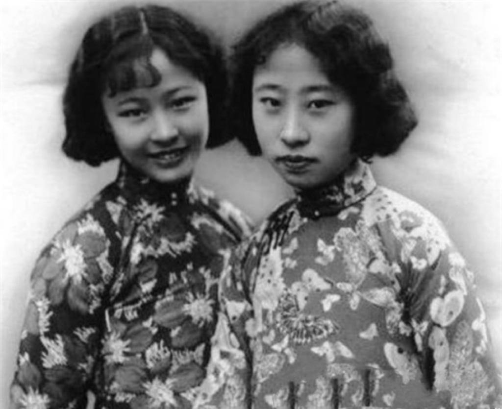 清朝灭亡后，末代格格们都去哪了？她们过着怎样的人生？

1912年，清帝退位后，