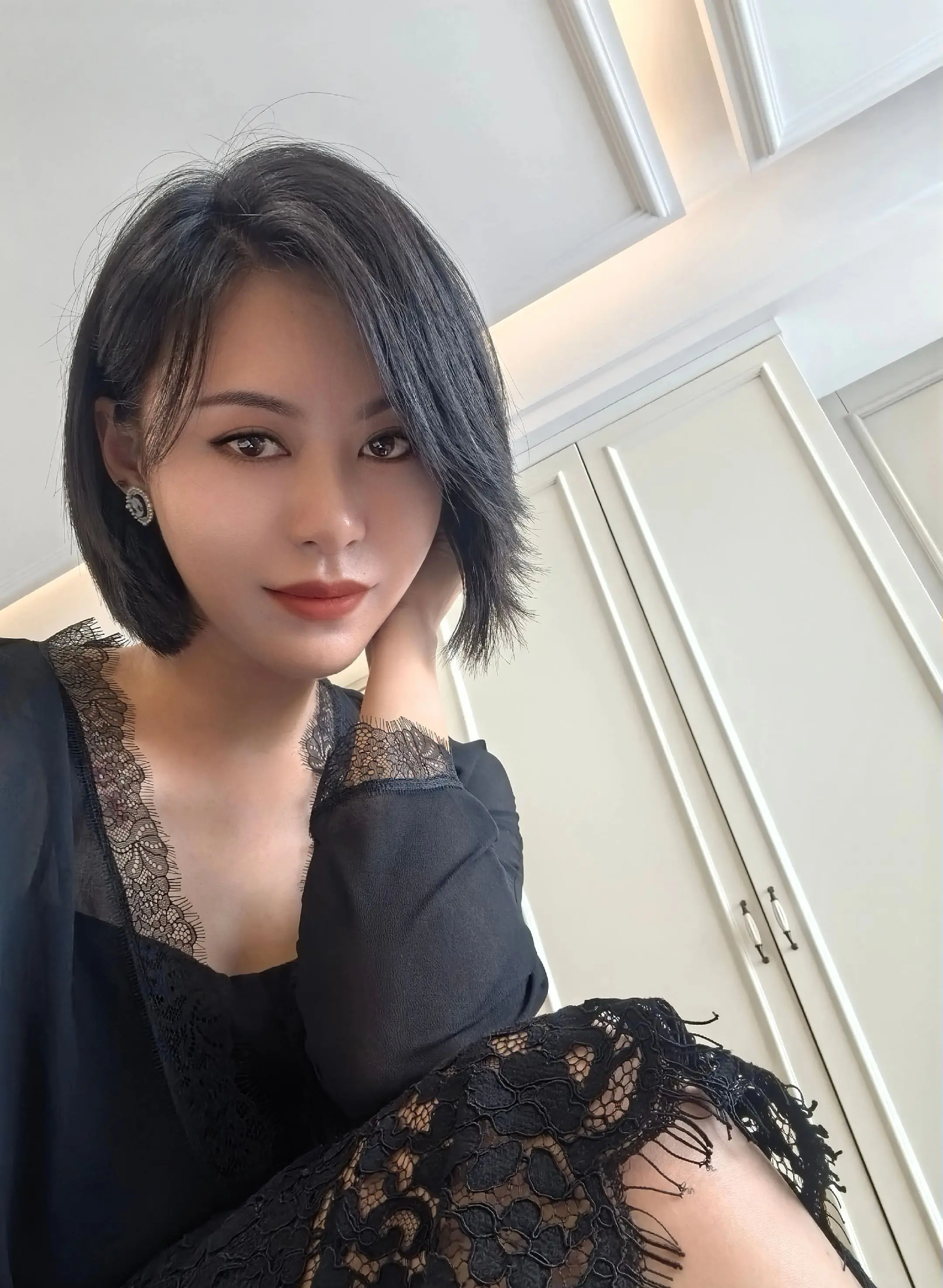 一定要很瘦吗，圆不隆咚的不行吗。