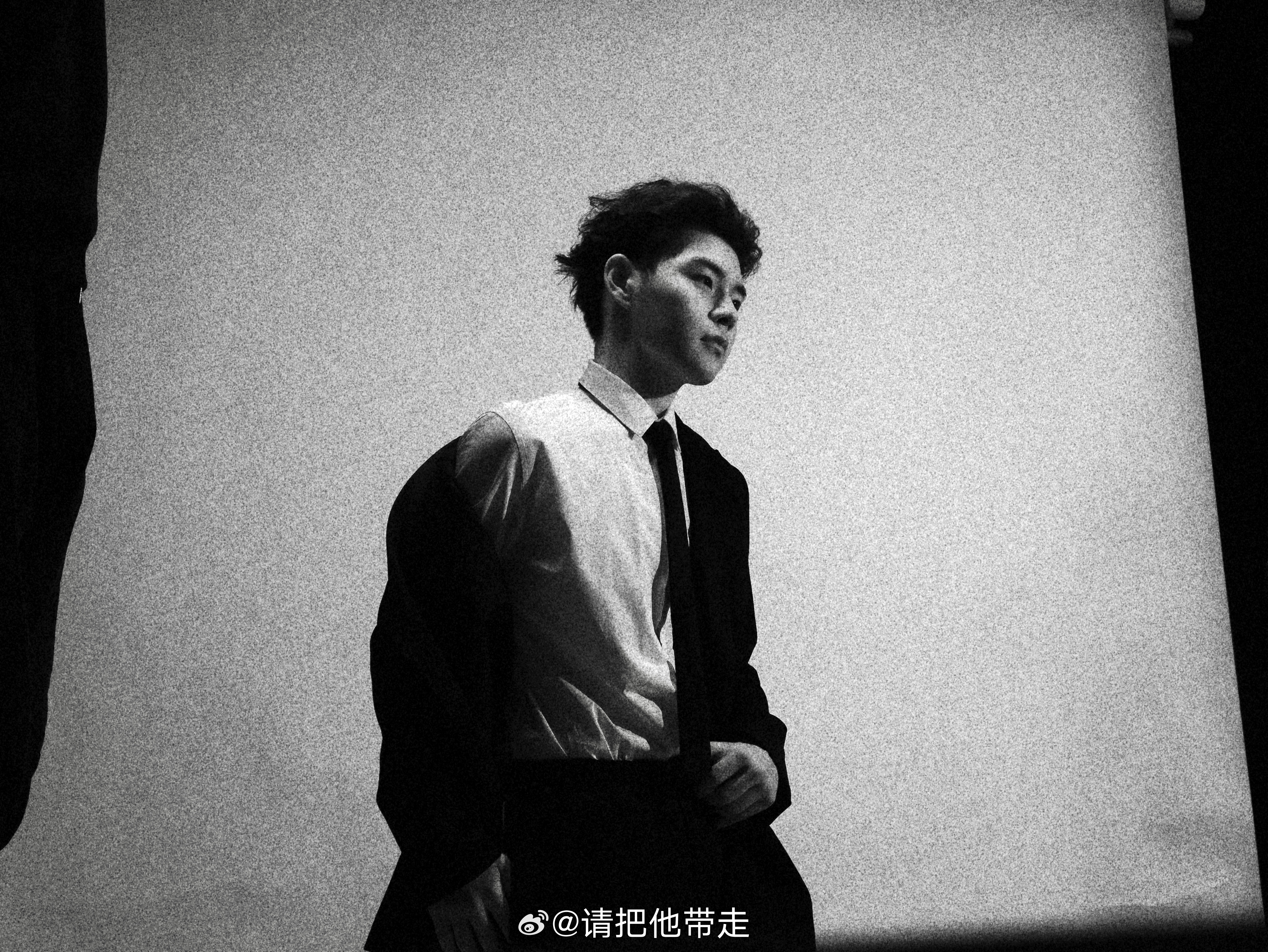 舞法天女大强谈选角过程舞法天女大强复刻剧情名场面回忆杀直接拉满！大小强直播聊舞法