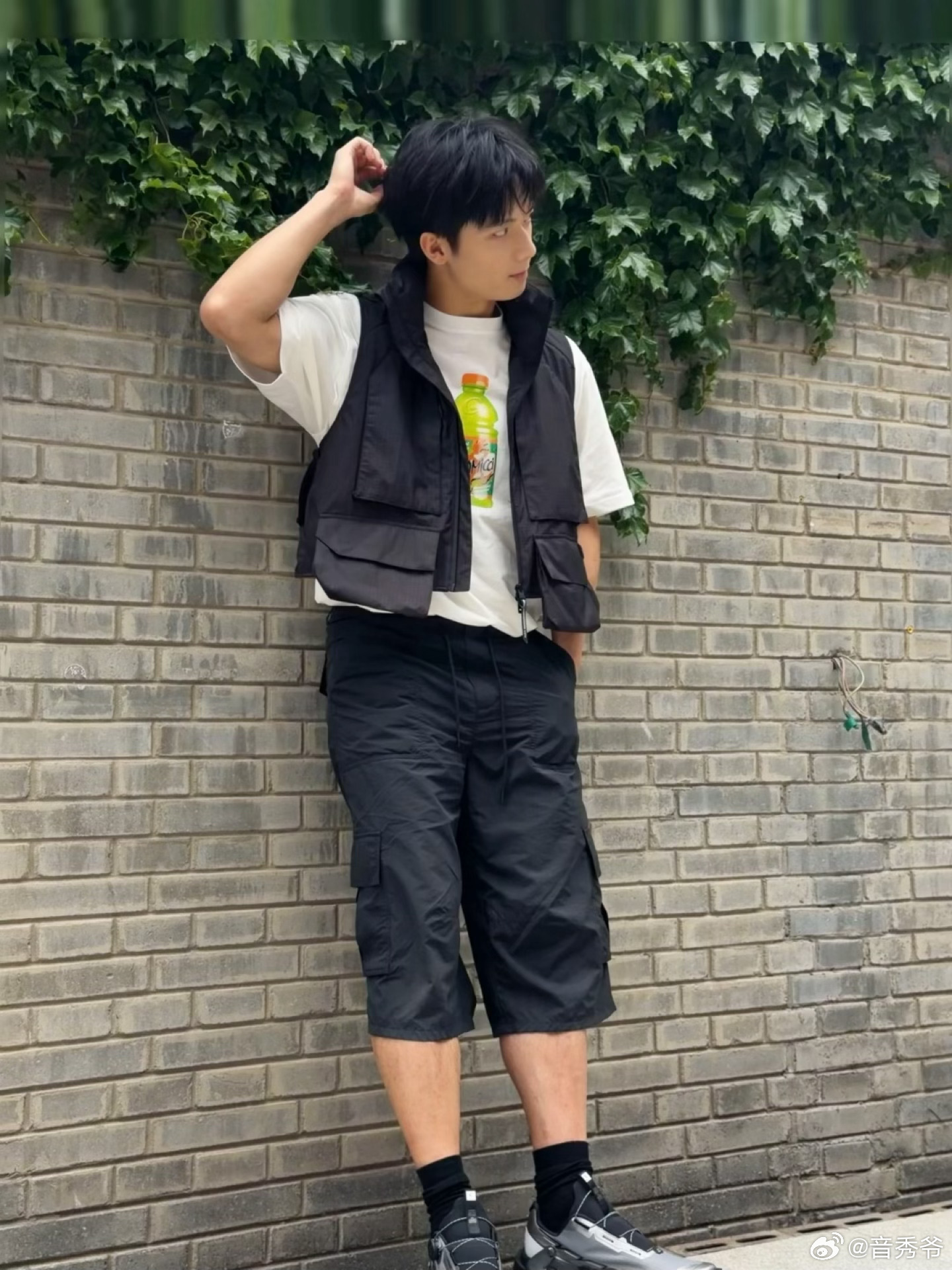 吴汉坤码农在微博重操旧业 前码农回归老本行，为微博电影之夜打造AI特别短片，探讨