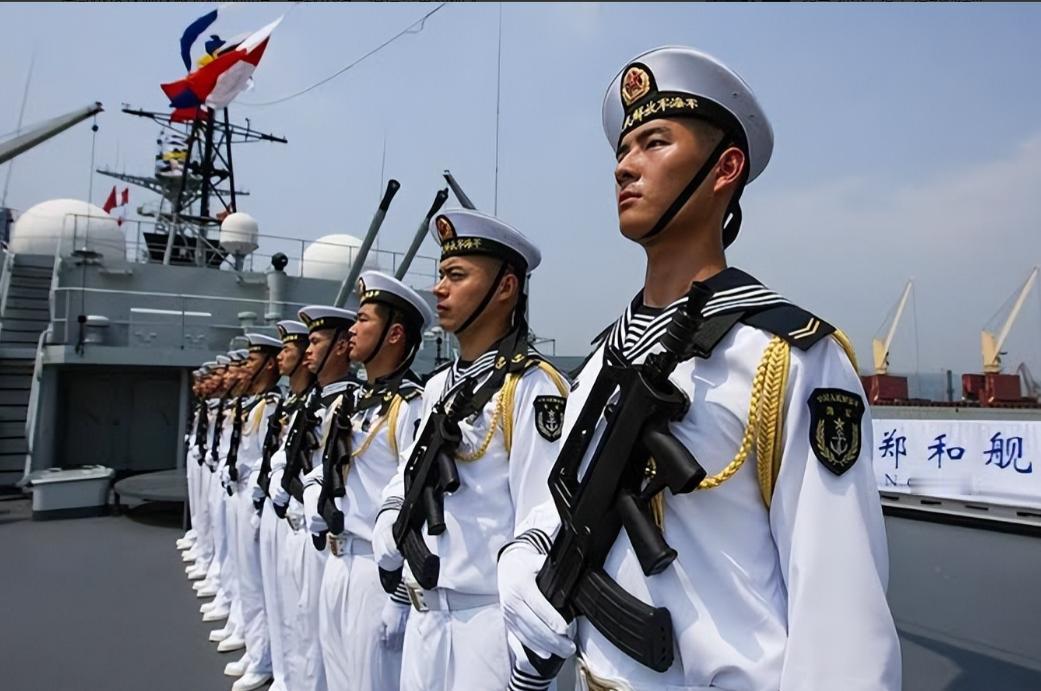 中国南部战区发布严正声明，

2 月 17 日，中国南部战区在南中国海海域进行战