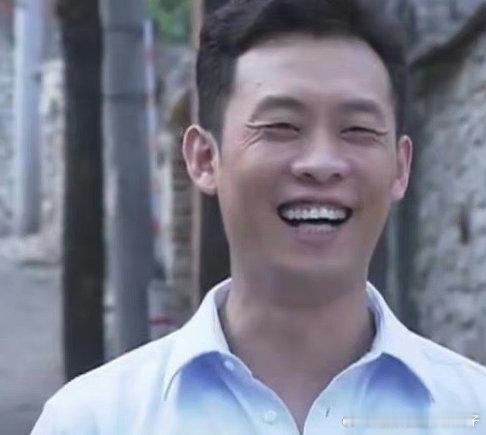 张译本名张毅张译原名是张毅张译获得国家一级演员职称 从张毅到张译，从默默无闻到国