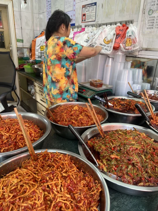 在郴州！请一定记住这个娭毑！！！