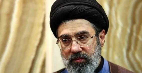 【美以斩首惨败！伊朗新领袖带伤硬刚，彻底玩脱了】
 
2月28日美以精准空袭伊朗