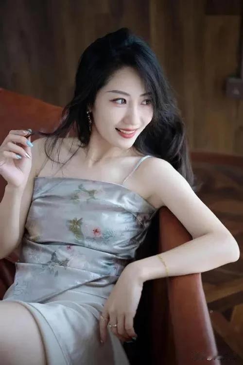 𝗦𝘄𝗲𝗲𝘁 𝗧𝗶𝗺𝗲 👭
好天气+好心情+好朋友+好吃的=王