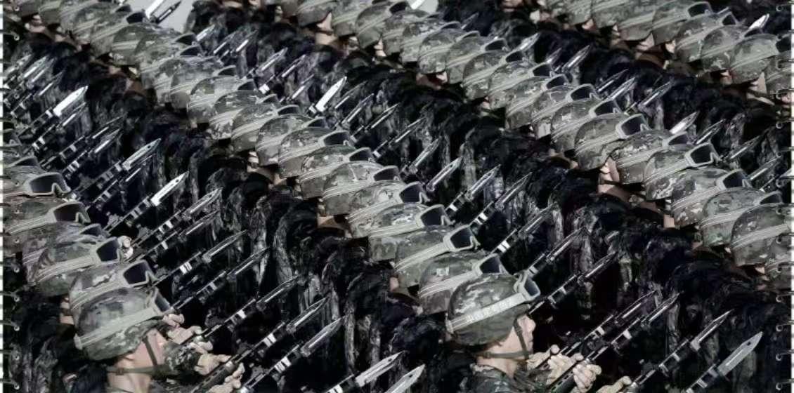 想要抢中国风头？越南92阅兵彩排曝光，外媒笑了：中国全方位碾压

在中国宣布93