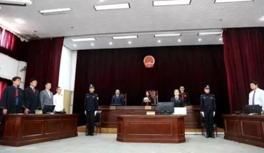 广西一男子毕业9年后，去参加同学聚会，期间因为一时冲动，与一位女同学在酒后邂逅，